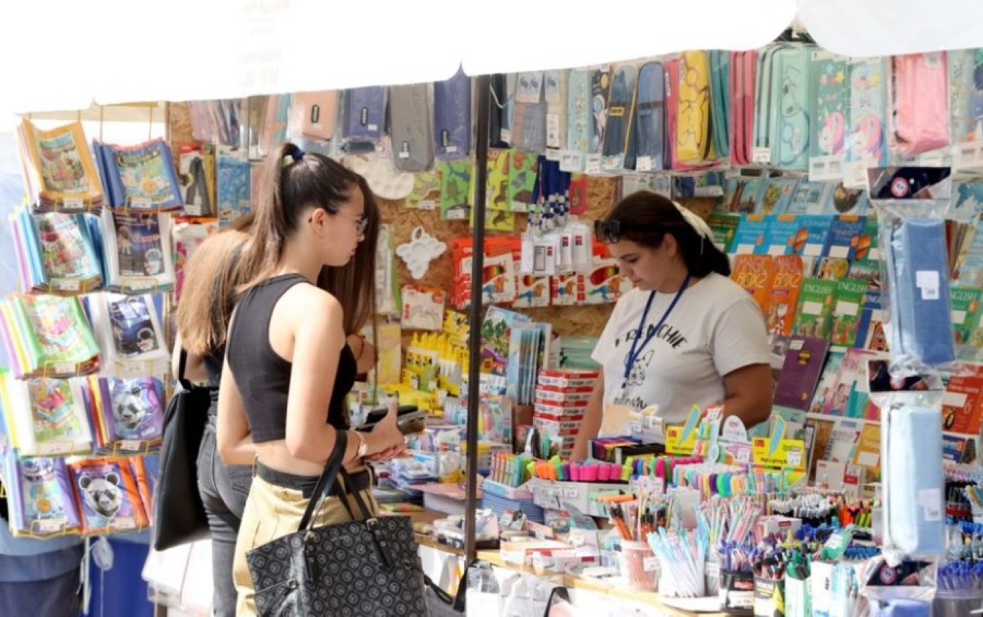 Ярмарки по продаже школьных товаров в Минской области начнутся с 19 июля