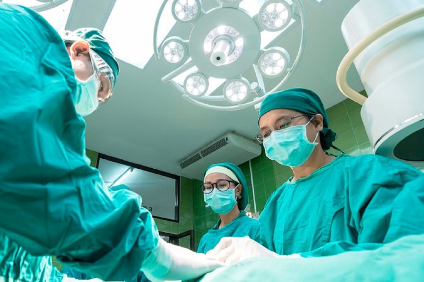 Оперировать искривленную носовую перегородку или нет? Вот как это можно понять