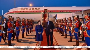 Президент прибыл с государственным визитом в Монголию