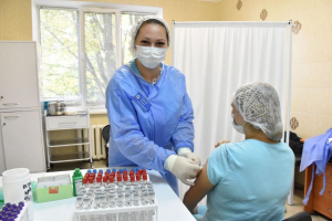 В Березинской ЦРБ проходит иммунизация против гриппа вакциной «Гриппол плюс» на бесплатной основе
