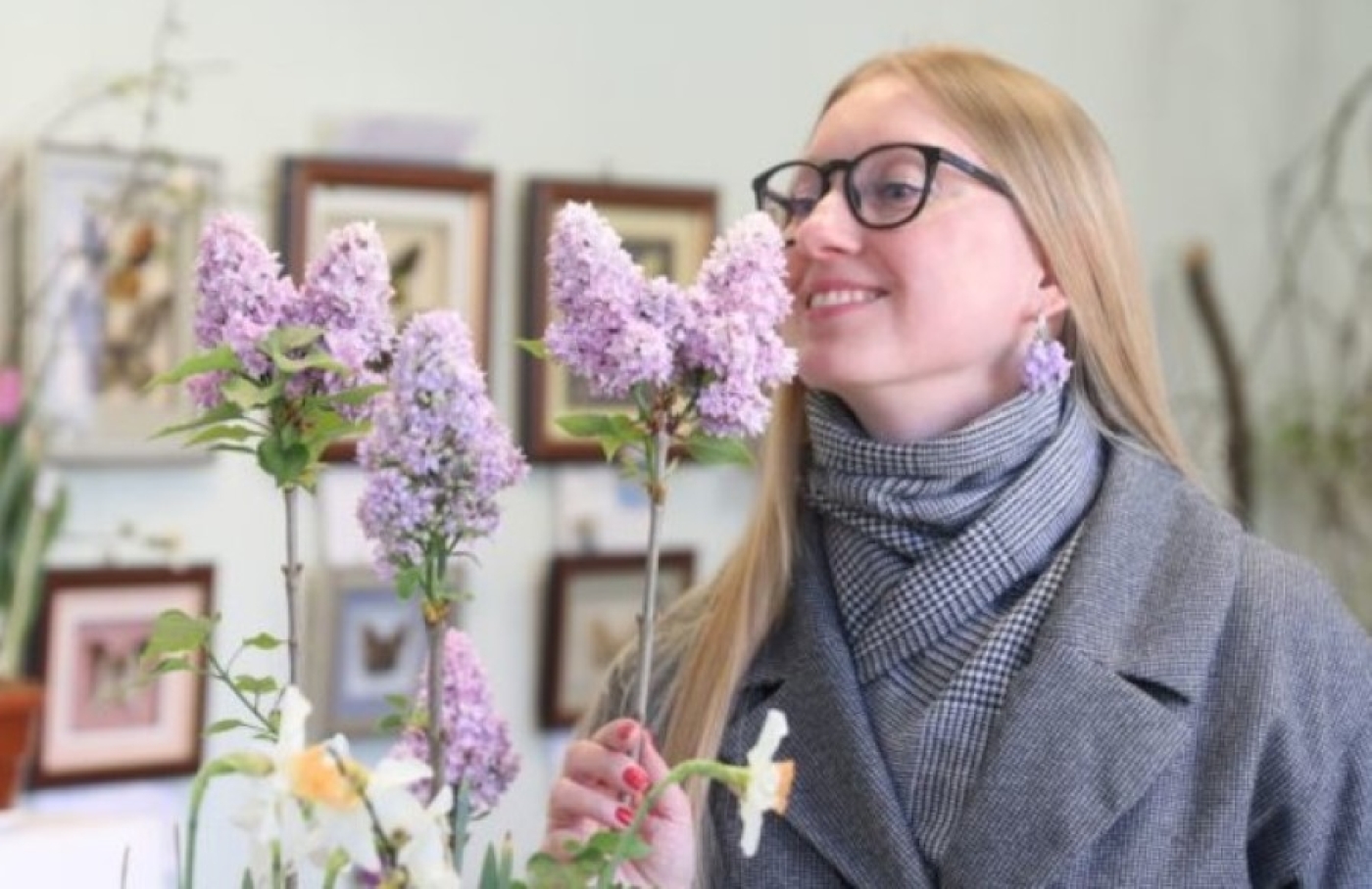 Образованная и трудолюбивая горожанка: Белстат опубликовал портрет среднестатистической белоруски