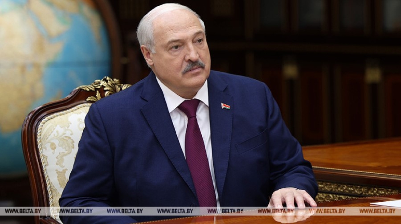 Лукашенко прокомментировал инцидент с залетевшими в Польшу беспилотниками