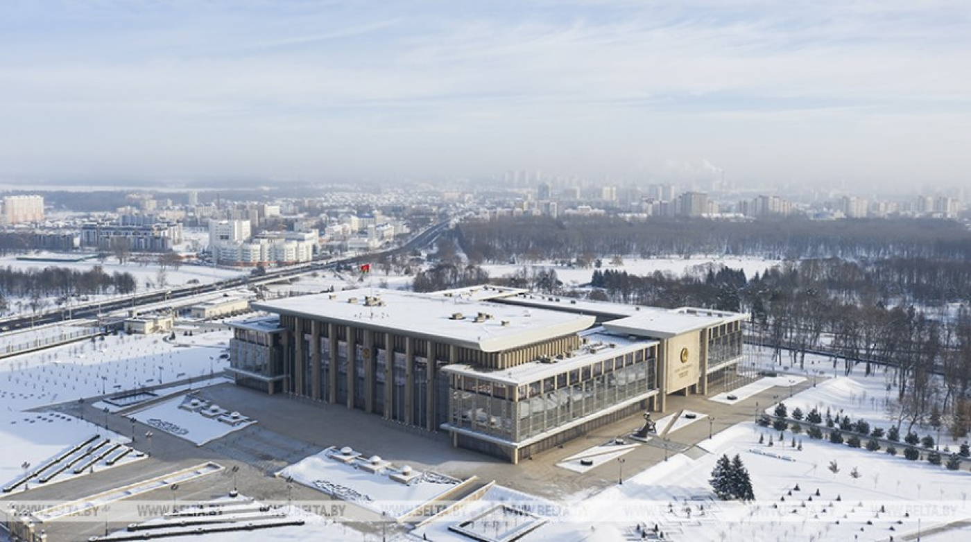 Лукашенко: современное поколение связистов выполняет свой воинский долг с полной самоотдачей