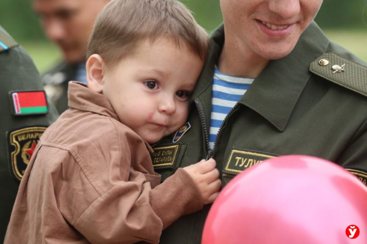 Ключи от квартир в Марьиной Горке получила 51 семья военнослужащих