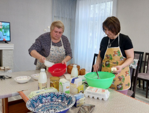 ФОТОФАКТ: Мастер-класс по выпеканию пасхальных куличей