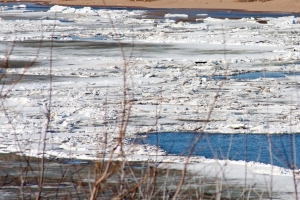 В Смолевичском районе мужчина провалился под лед и утонул