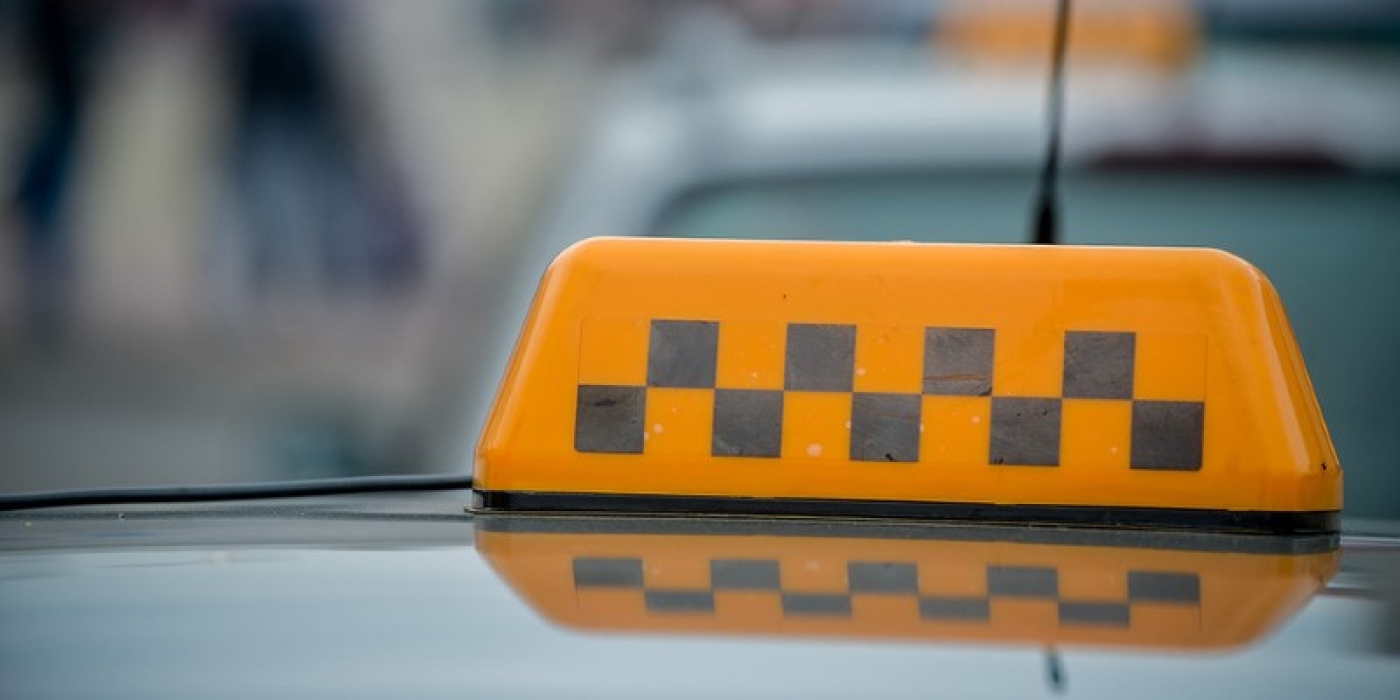 В Минске мужчина ограбил таксиста и пытался спрятаться в гостинице