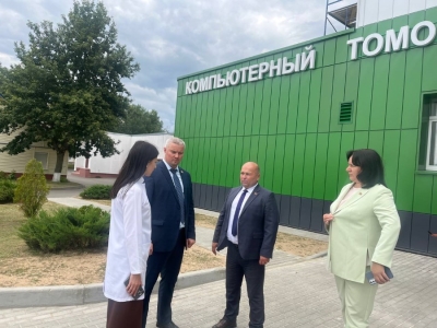 От приема граждан до проверки соцобъектов: Юрий Каптановский провел рабочий визит в Березино