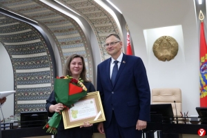 В Минском облисполкоме чествовали лучших работников торговли области