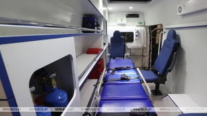 Девочка-подросток попала под колеса легковушки в Гомеле