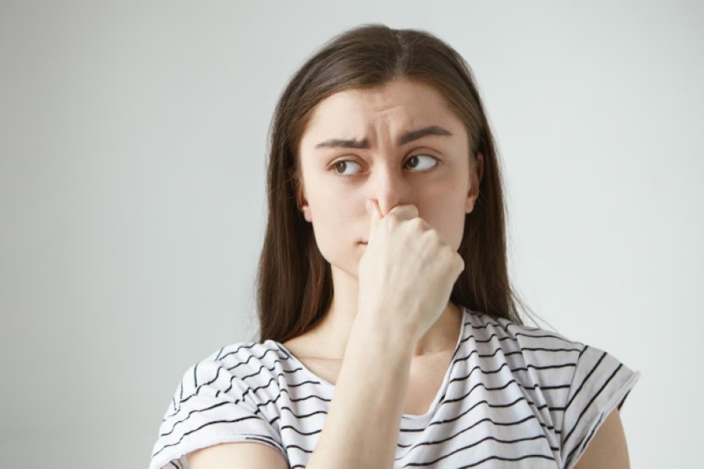 Как избавиться от заложенности носа с помощью массажа