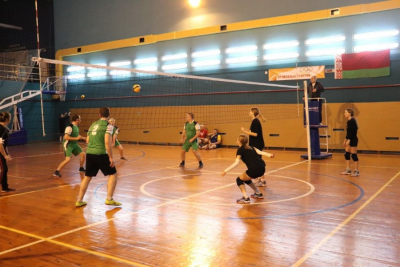Соревнования по волейболу в «Лазурном»