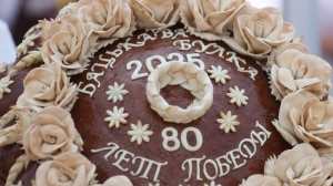 Ароматно, вкусно и гостеприимно. Каравай-фест "Бацькава булка" в четвертый раз собрал гостей