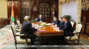 Лукашенко предложили новации в работе ФСЗН и пенсионном обеспечении. Какие вопросы волнуют главу государства