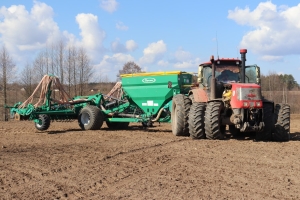 «Здравушка-агро» сегодня приступила к посевной