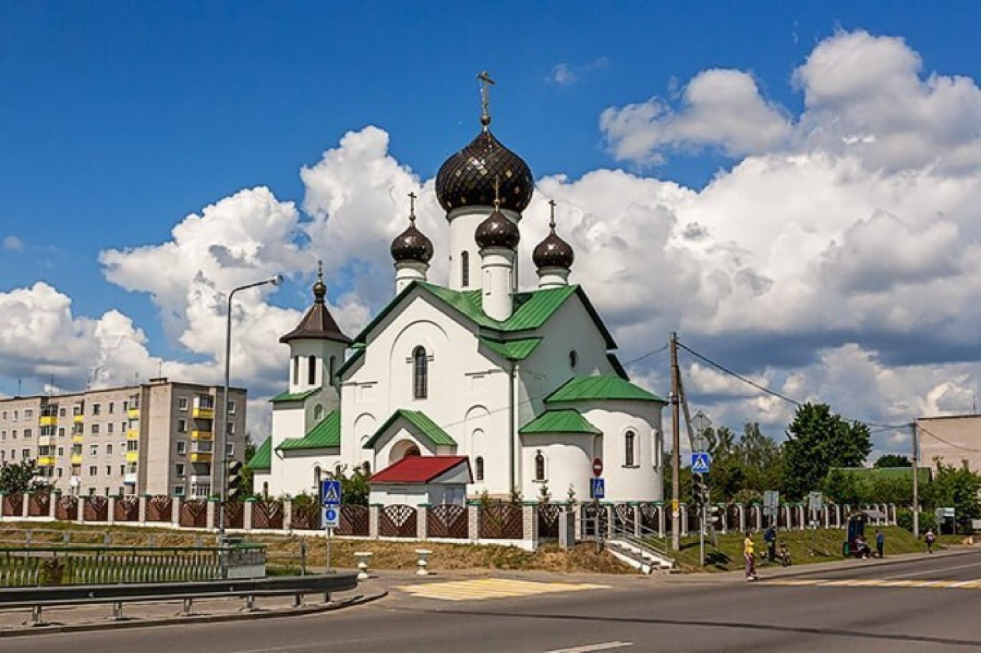 Как будет организовано движение транспорта на Пасху и Радуницу?