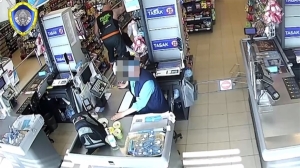 Пьяный минчанин напал на двух девушек в магазине. Возбуждено уголовное дело