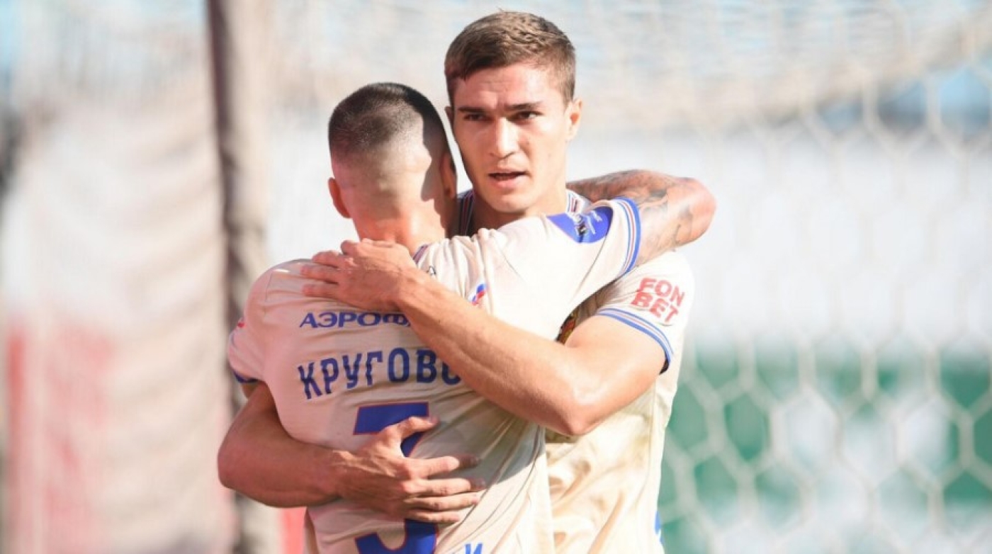 ЦСКА вышел на первое место в чемпионате России по футболу