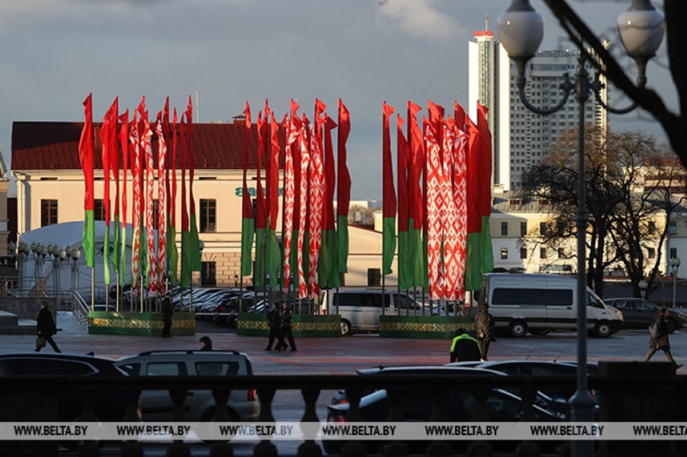 "Все, что вы хотели знать". Нюансы работы в выходные и праздники разъяснили в Минтруда