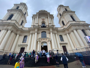 В Будславе продолжаются торжества в честь престольного праздника Матери Божьей Будславской