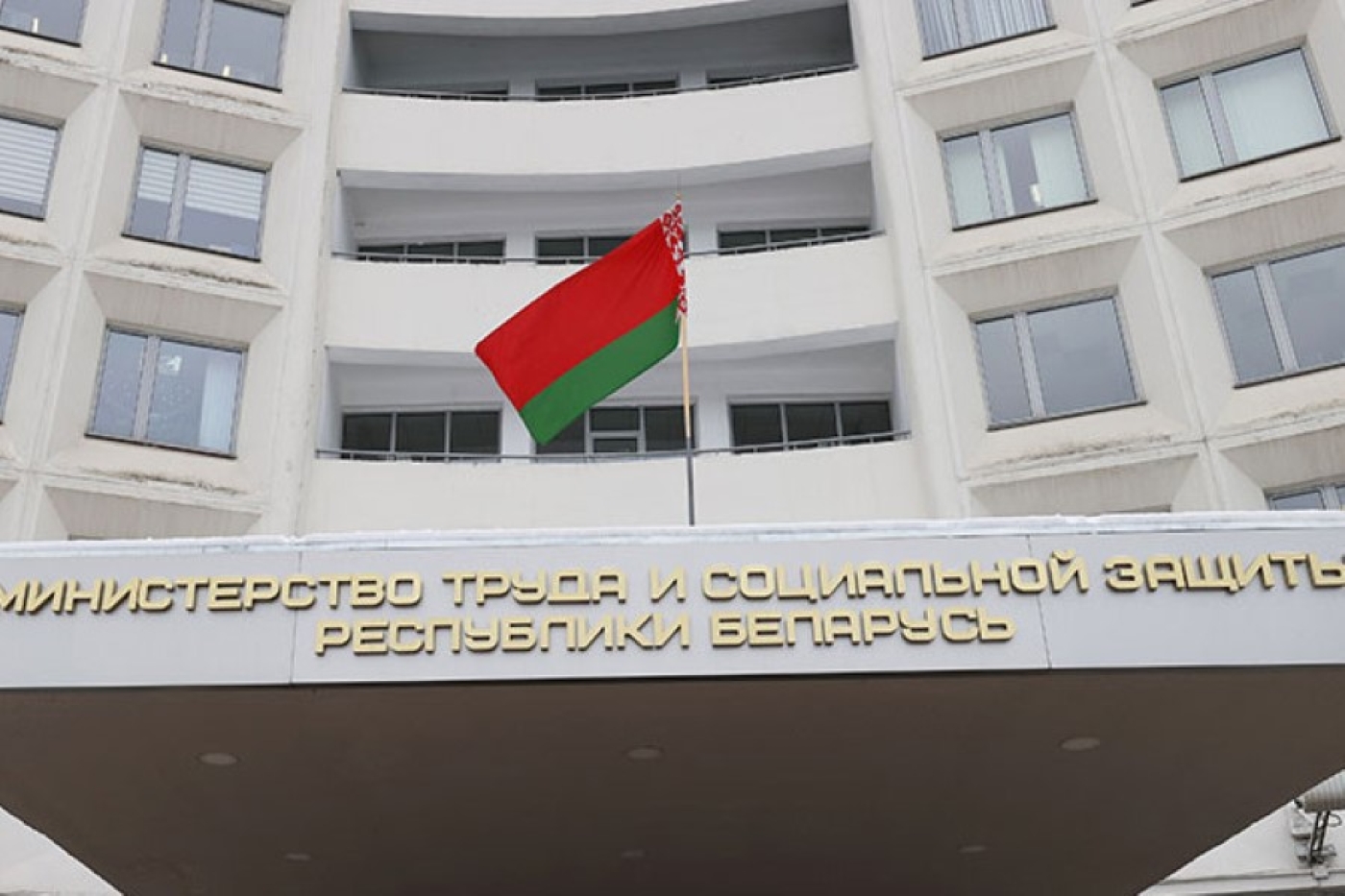 Уволить "просто так" нельзя. В Минтруда развенчали популярные мифы об испытательном сроке