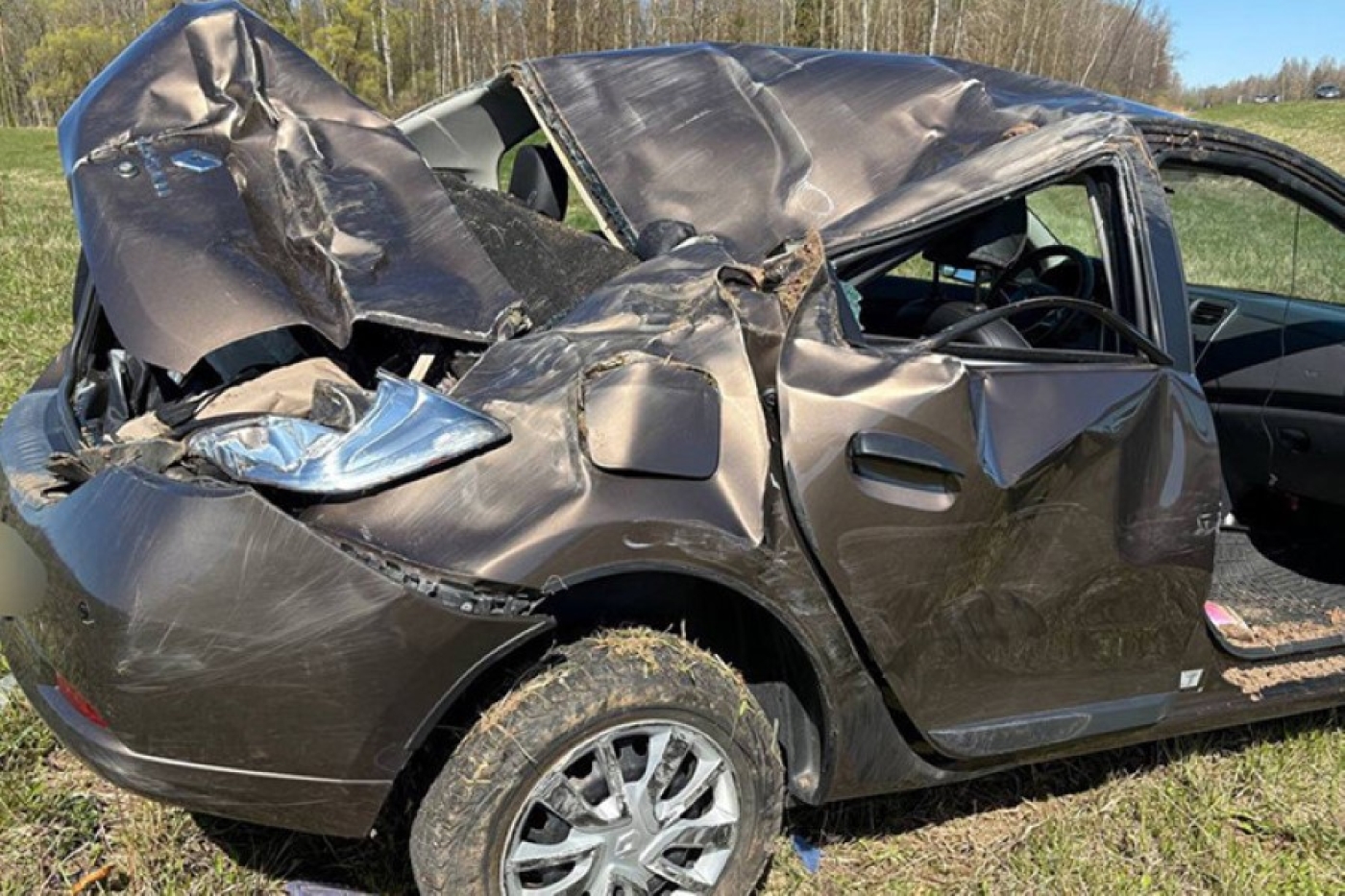 В Витебском районе опасный маневр легковушки привел к ДТП, пострадали две женщины