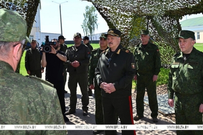 Военная тематика в центре внимания. Лукашенко приехал к ракетчикам в Осиповичский район