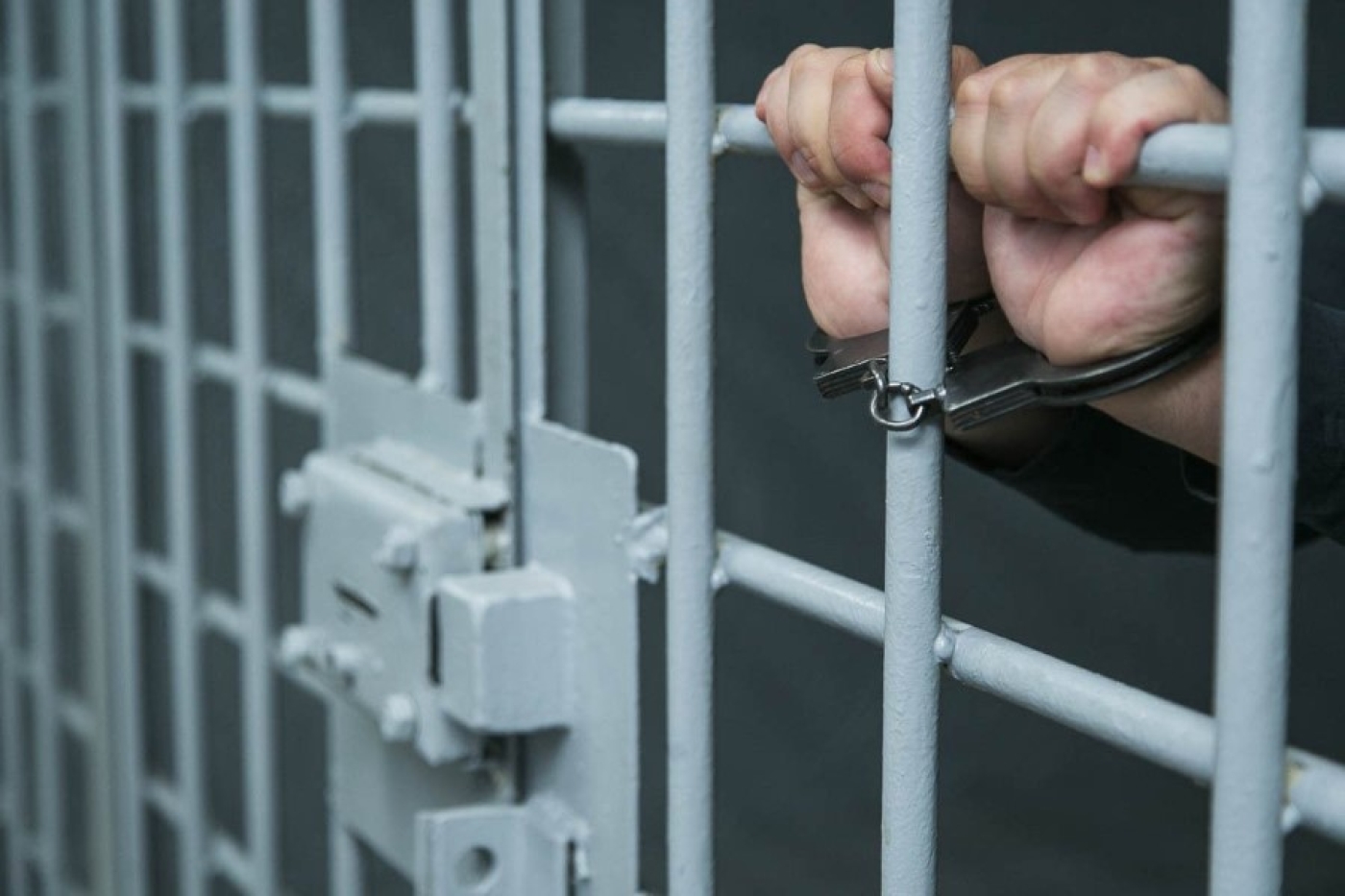 Прокуратура Минской области: за убийство сожительницы своего отца 38-летний жодинец осужден к 18 годам лишения свободы