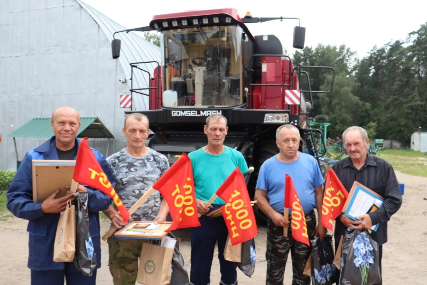 Жатва называет лидеров. Отряд тысячников растет