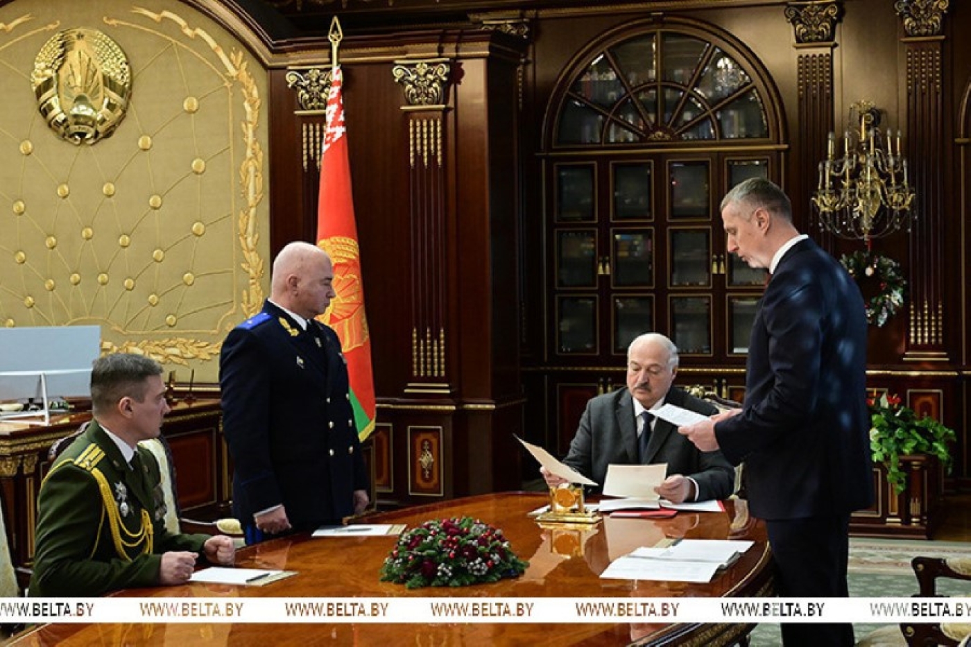 Лукашенко: прокуратура должна быть настоящим штабом, и не только в борьбе с коррупцией
