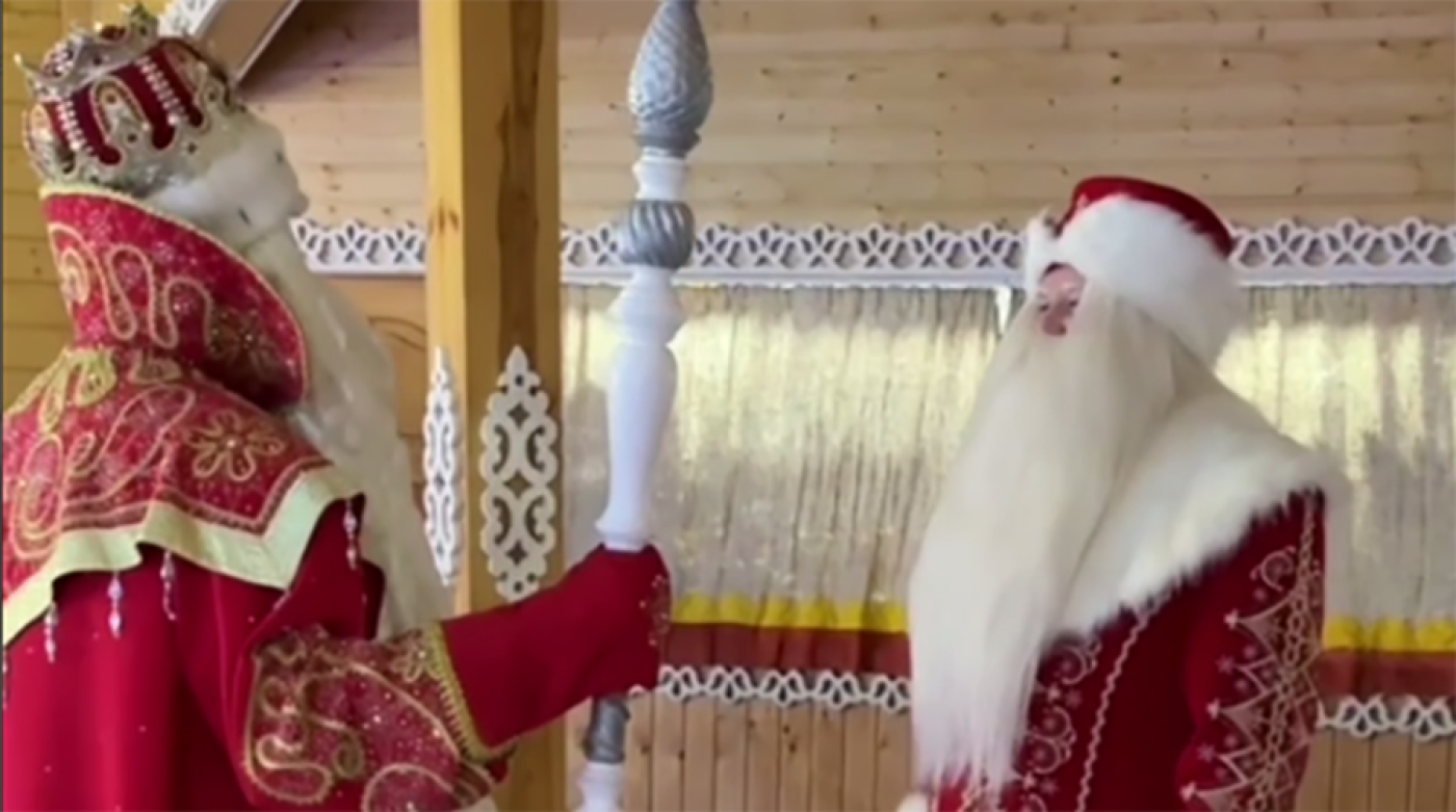 Белорусский Дед Мороз поехал в Великий Устюг на день рождения своего российского коллеги