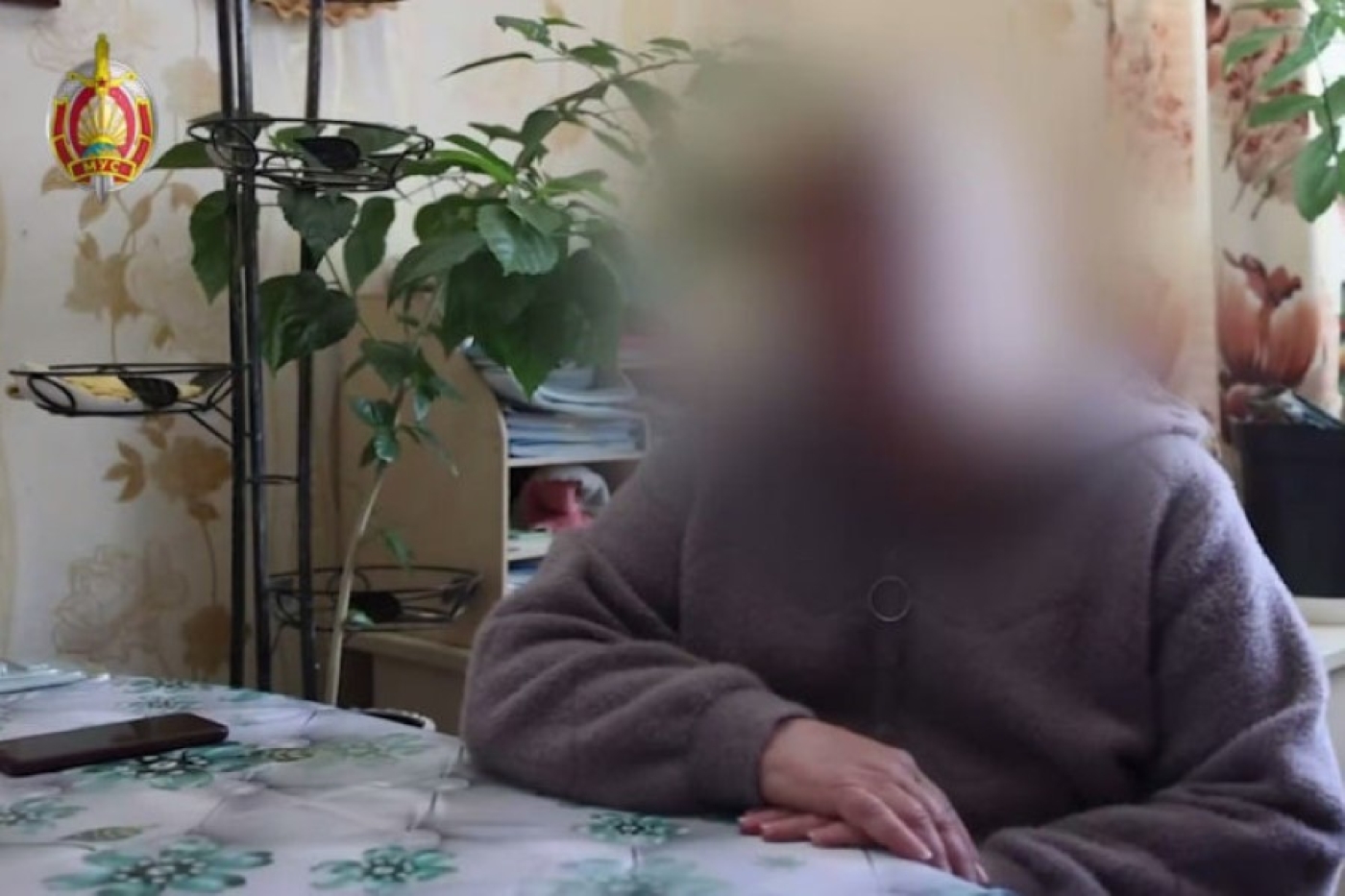 Мошенники выманили у жительницы Речицкого района 100 тыс. рублей. Вмешались правоохранители