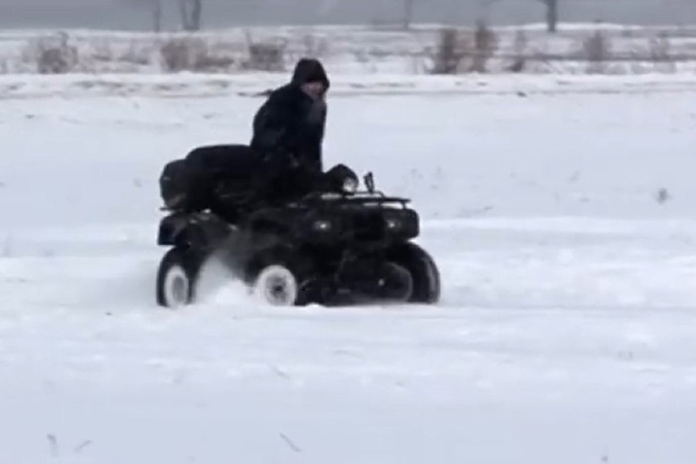 Чем чреваты гонки на квадроциклах по полям с озимыми, рассказали в Минсельхозпроде
