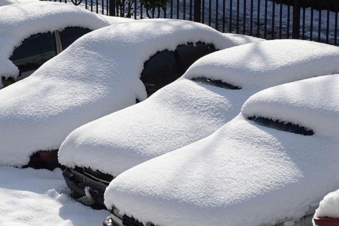Можно ли ремонтировать авто во дворе многоэтажки в Беларуси