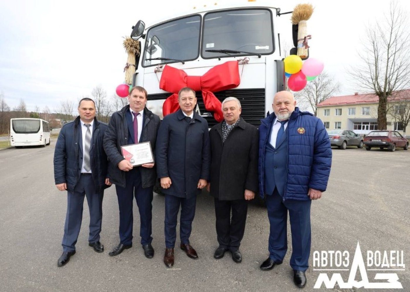 В канун профессионального праздника, в УП «АгроМАЗ» чествовали работников сельского хозяйства!