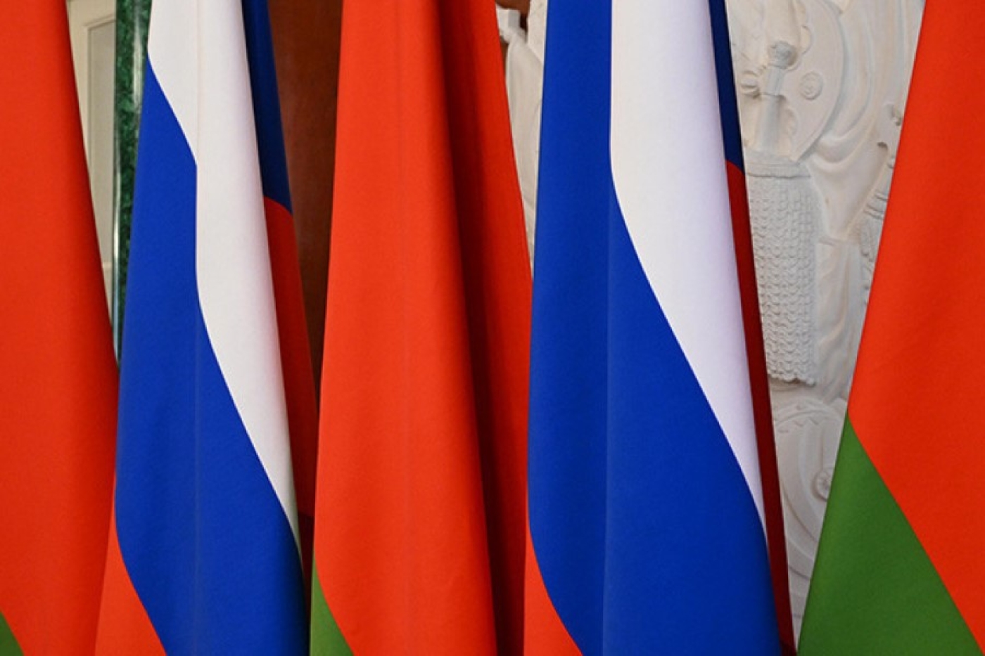 Лукашенко направился в Москву для участия в заседании ВГС