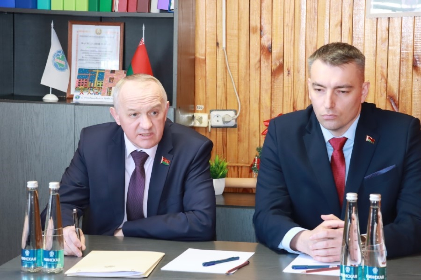 Владислав Татаринович провел встречу с трудовым коллективом УП «Керавуд»