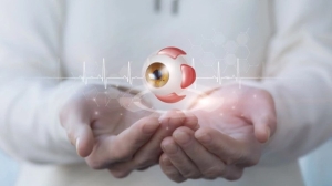 Ученые изобрели глазной имплант, способный частично восстановить зрение