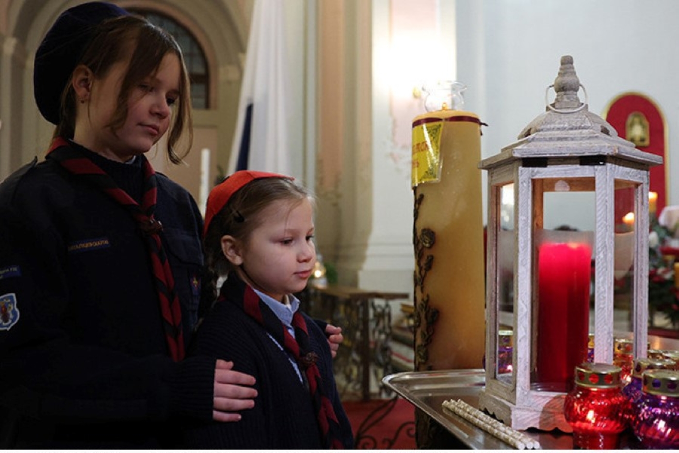 Свет единения и покоя. Вифлеемский огонь прибыл в Минск