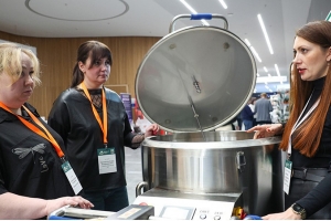 Какие районы и хозяйства Беларуси в 2025 году лидировали в производстве молока, рассказали в Минсельхозпроде