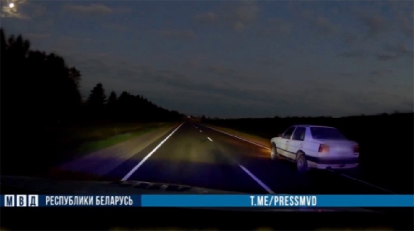 Пьяного бесправника в Кореличском районе останавливали со стрельбой