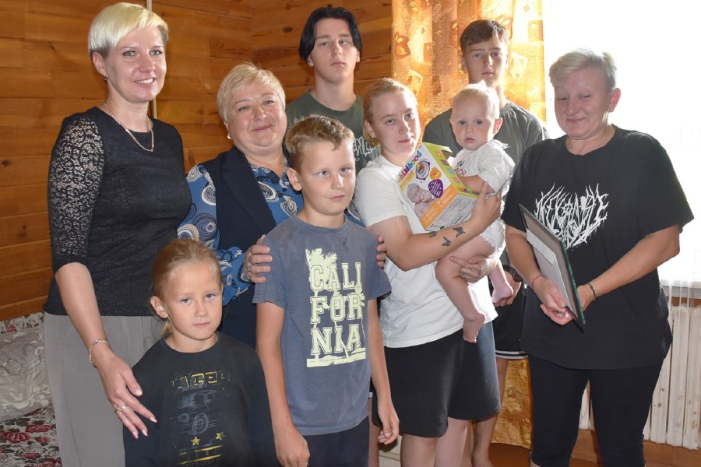 Акция "Соберём портфель в школу" продолжается!