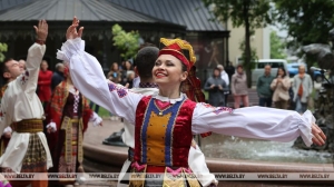 В Александровском сквере у Купаловского театра стартует цикл концертов выходного дня