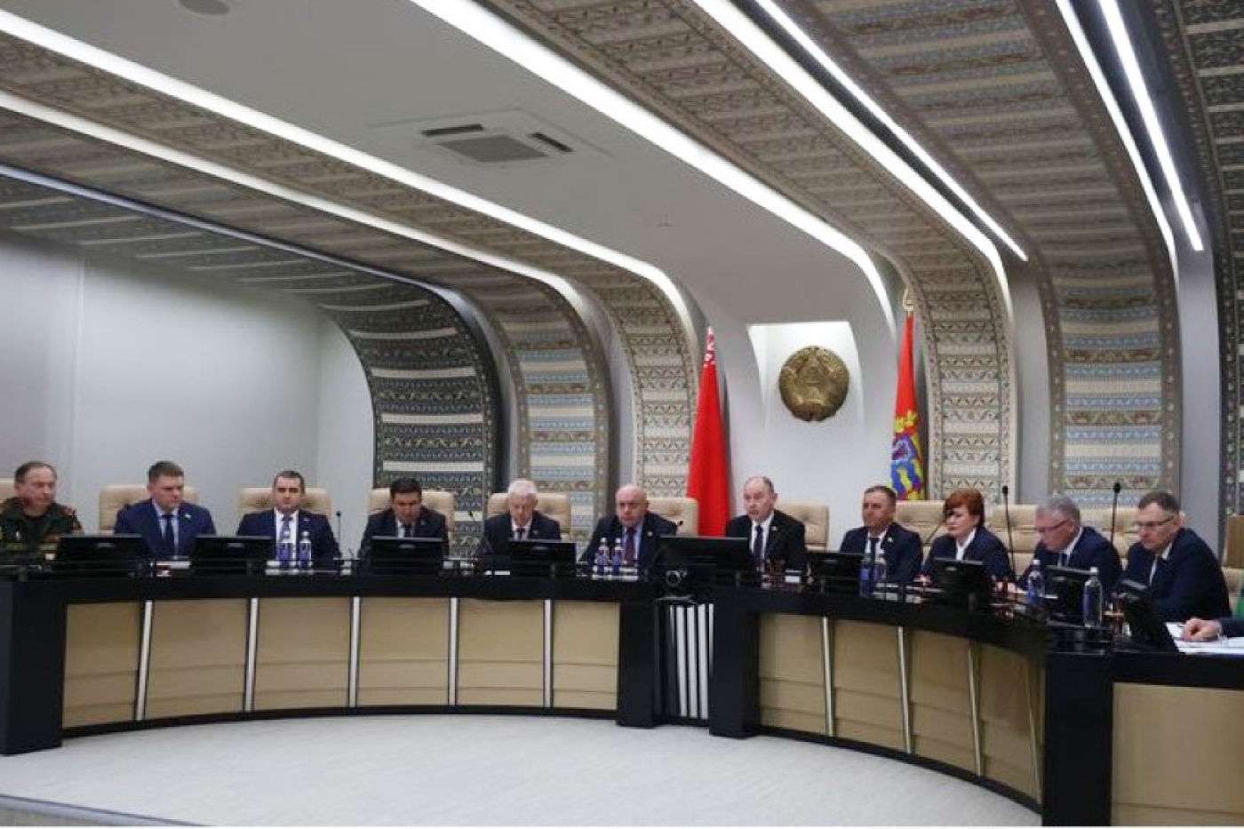 Образование, медицина и строительство: как распределили бюджет Минской области в 2025 году