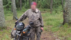 Грибник заблудился в Житковичском районе. Спасатели помогли ему выйти из леса