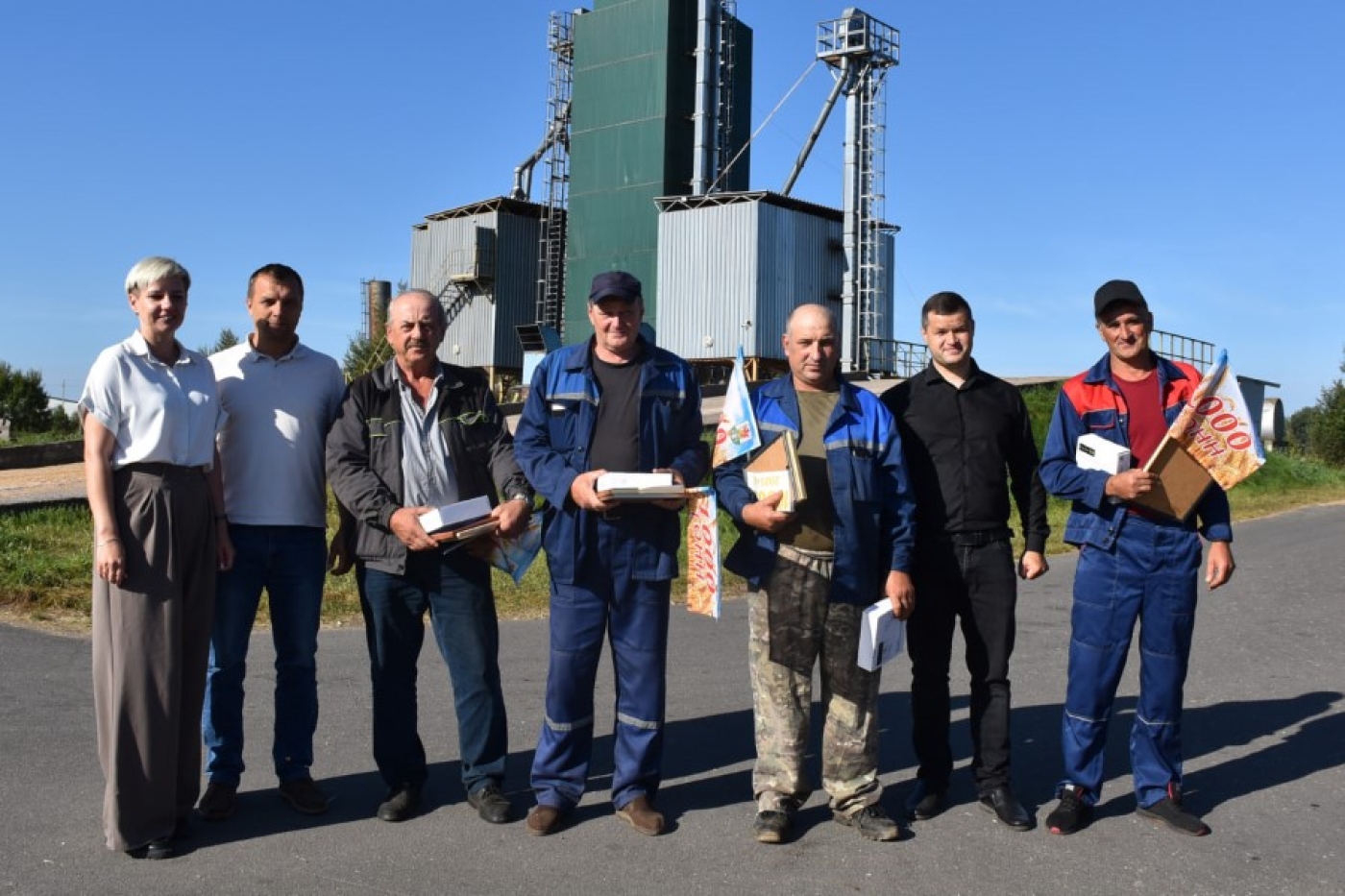 Ряды тысячников ОАО «Богушевичи» пополнили 4 комбайнера и 1 водилель