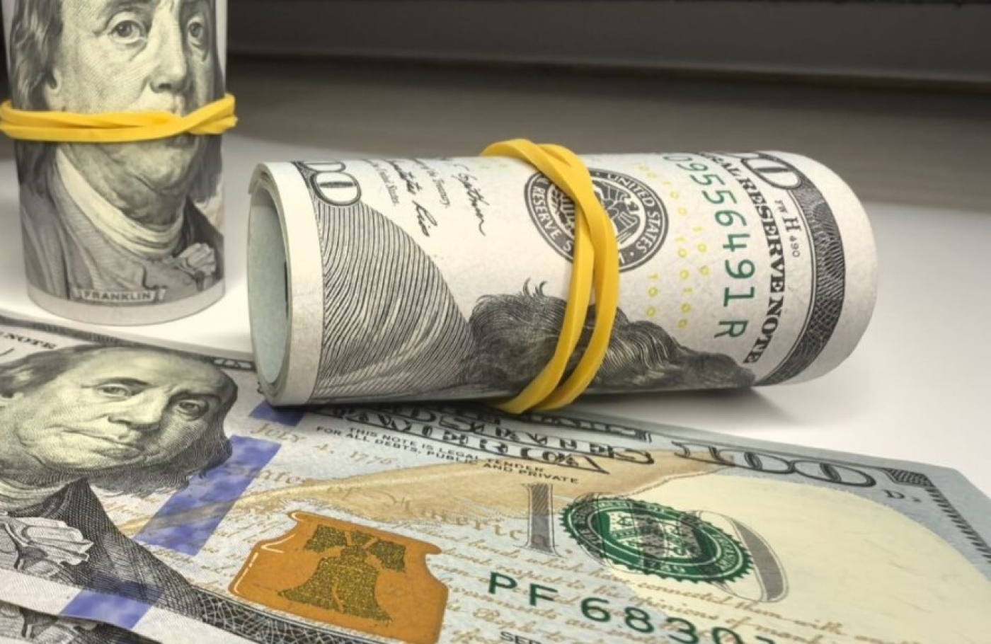 Белорусам рассказали, как правильно хранить валюту, чтобы она «не испортилась»