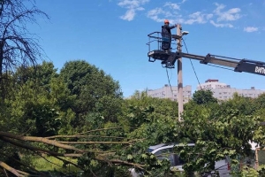 "Белэнерго": восстановительные работы продолжаются почти в 260 населенных пунктах страны