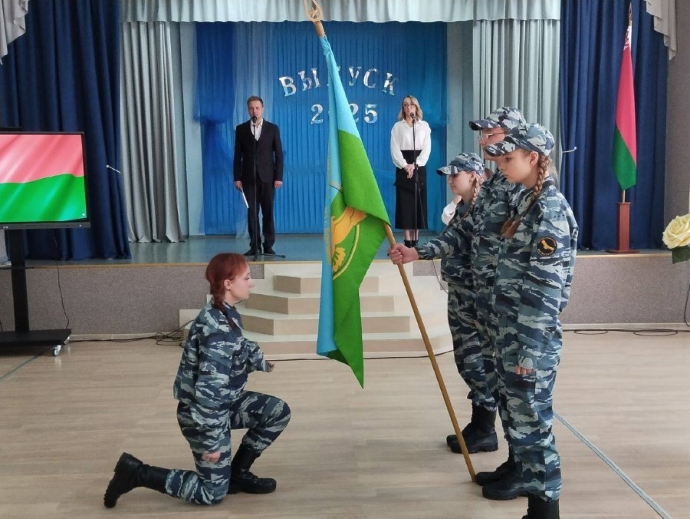 Церемония принятия присяги вступающими в военно-патриотический клуб «Беркут»