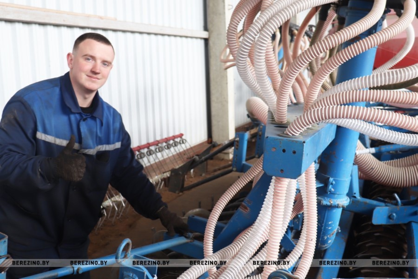 Коллектив пополняет молодежь